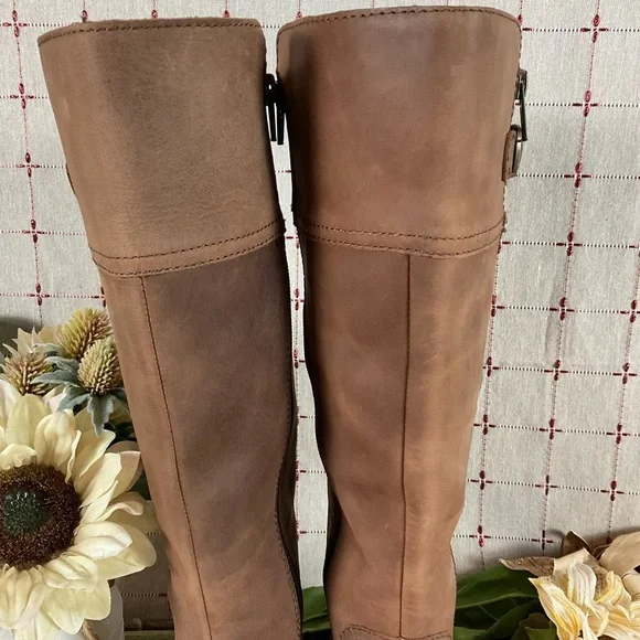 BORN Fannar Distressed Brown Leather Knee High Boots Size 6 NWOB Riding Boots - Picture 4 of 12